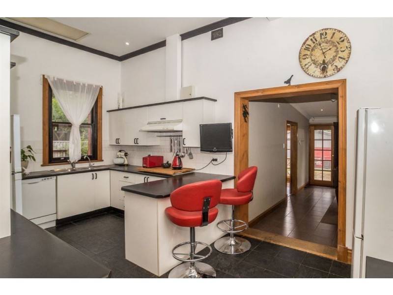 21 Gordon Road, Prospect SA 5082