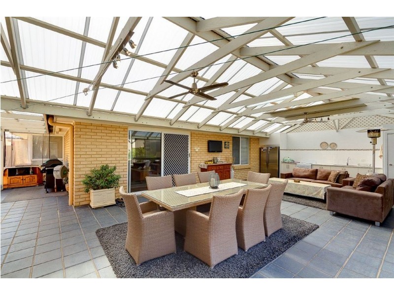 22 Romney Avenue, Ferryden Park SA 5010