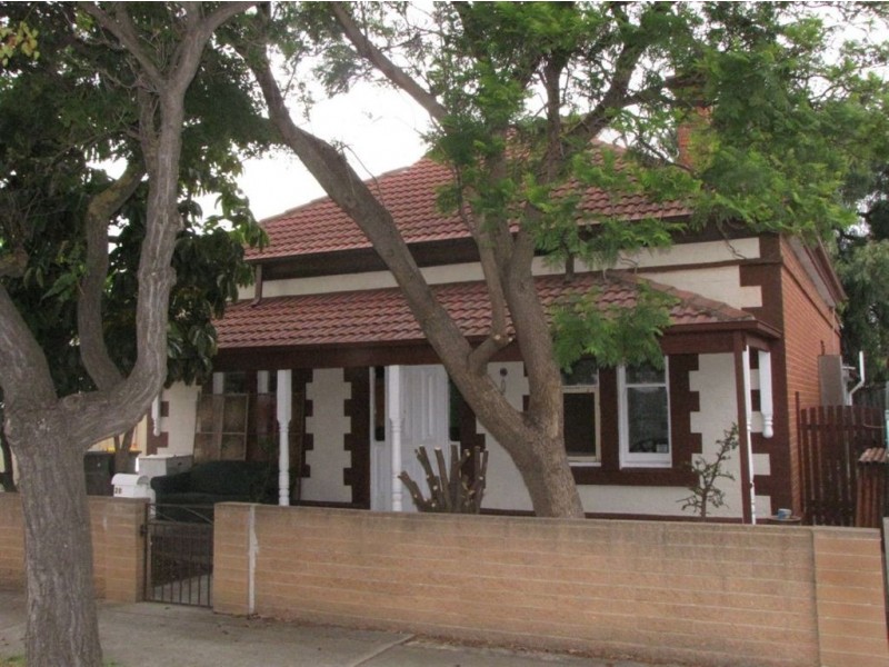 28 First Avenue, Cheltenham SA 5014
