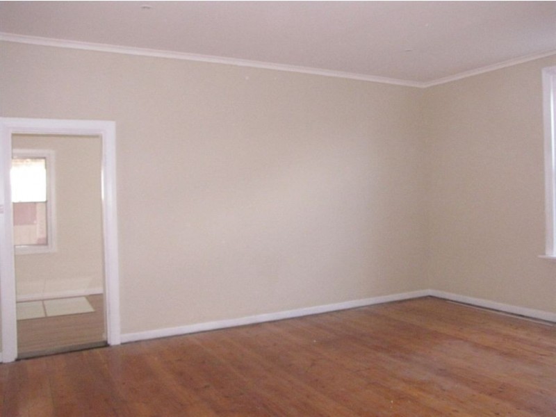 28 First Avenue, Cheltenham SA 5014