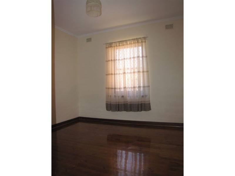 83 Hooking Terrace, Woodville Gardens SA 5012