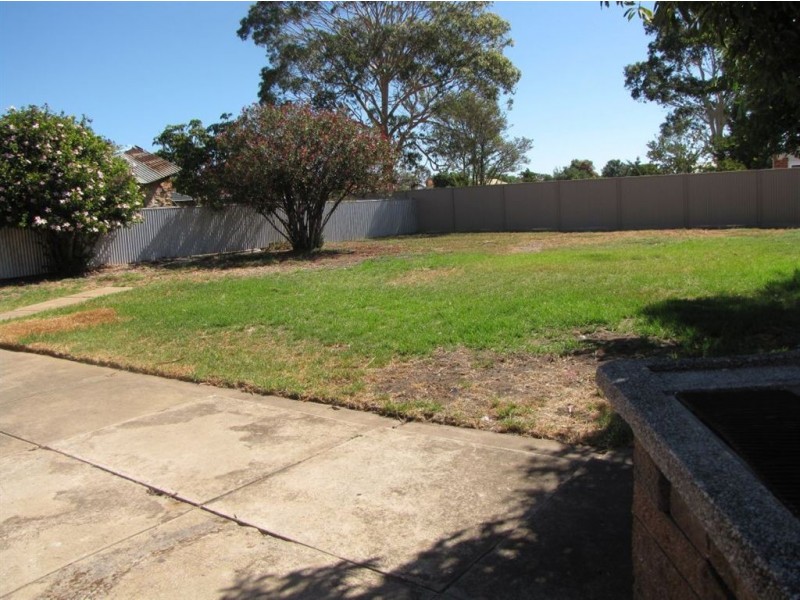 83 Hooking Terrace, Woodville Gardens SA 5012