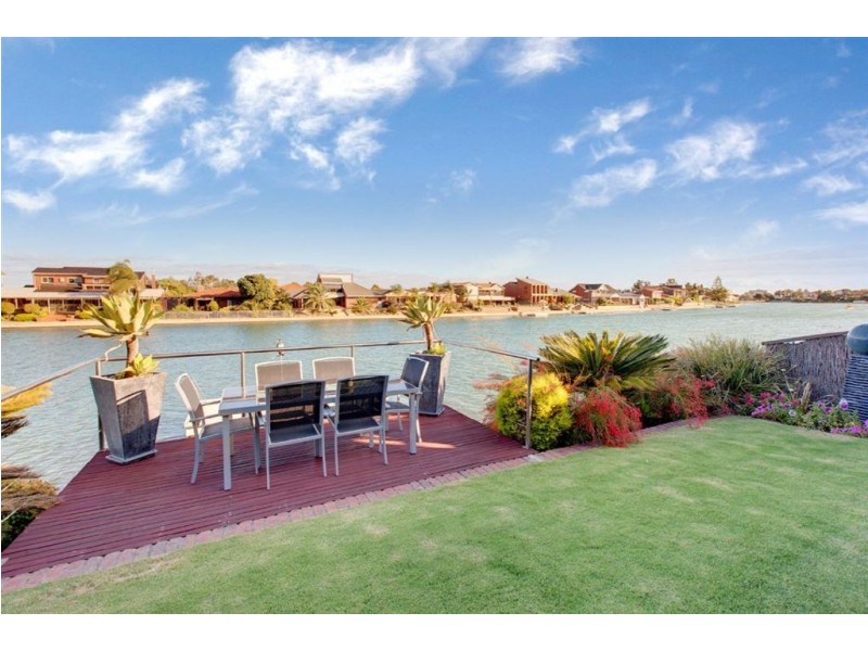 10 Capri Close, West Lakes SA 5021