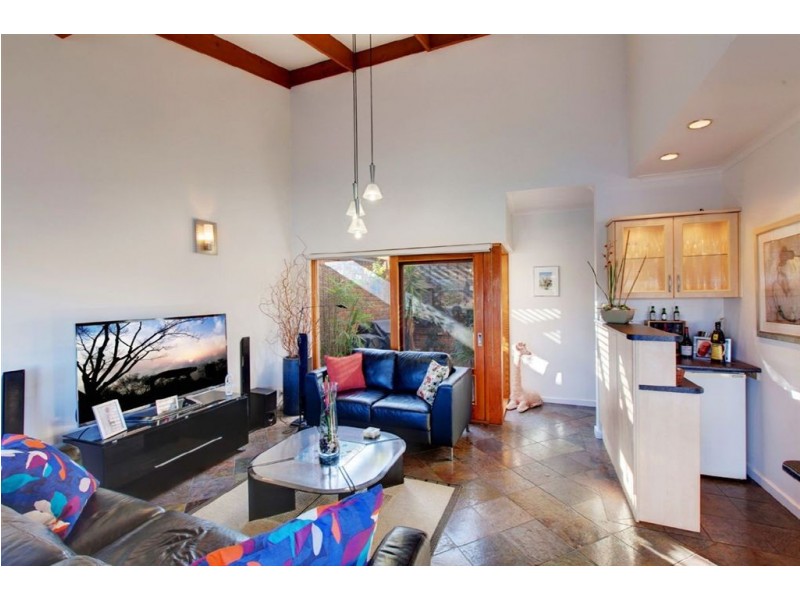 10 Capri Close, West Lakes SA 5021