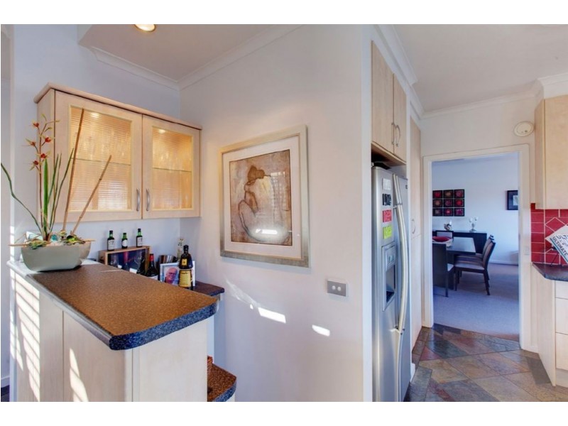 10 Capri Close, West Lakes SA 5021