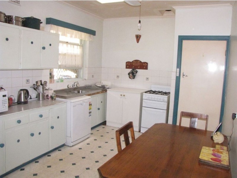 33 Hurstfield Terrace, Findon SA 5023