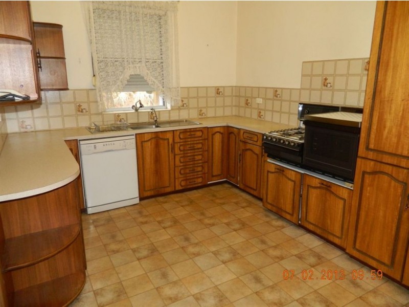 30 Alma Terrace, Seaton SA 5023