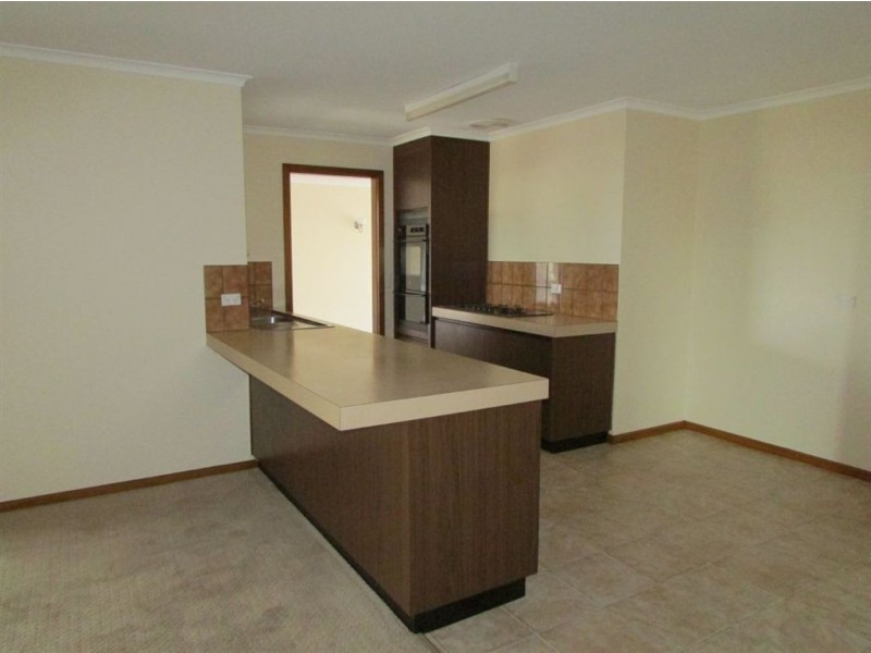 7 Jurs Avenue, North Haven SA 5018