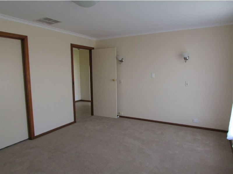 7 Jurs Avenue, North Haven SA 5018