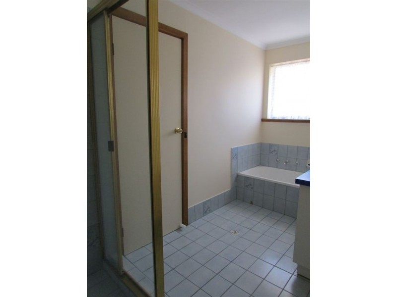 7 Jurs Avenue, North Haven SA 5018