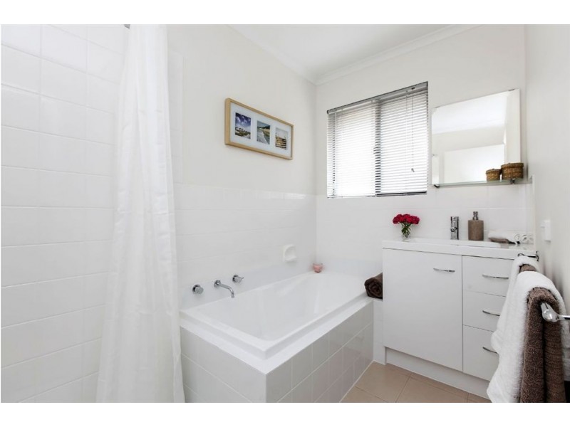 16/21 Port Road, Queenstown SA 5014