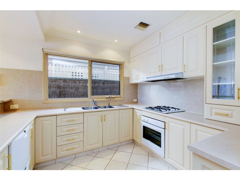 17A Gulf Point Drive, North Haven SA 5018