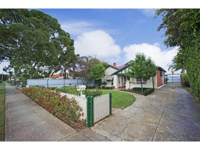 15 Pope street, Beverley SA 5009