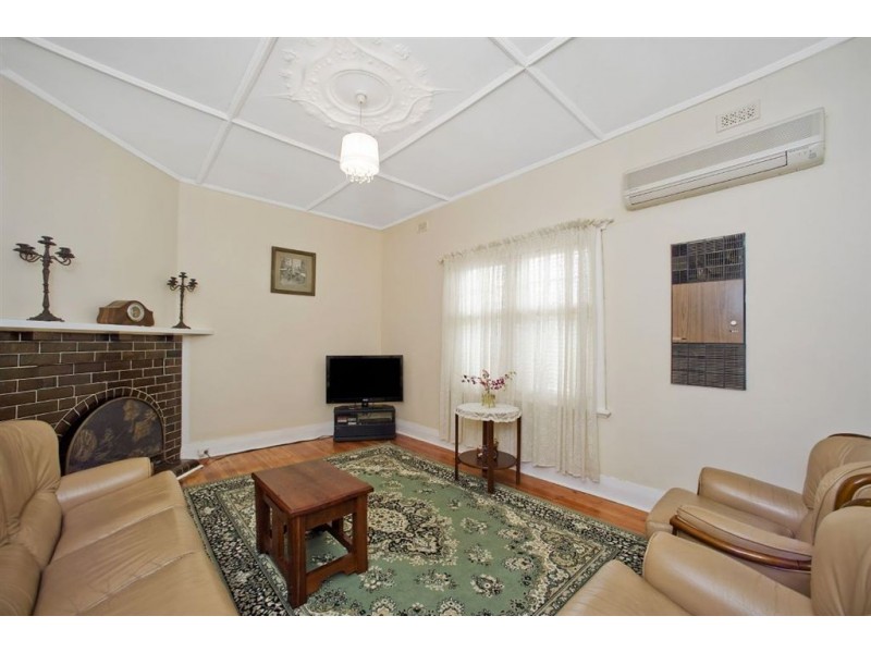 15 Pope street, Beverley SA 5009