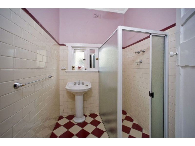 15 Pope street, Beverley SA 5009