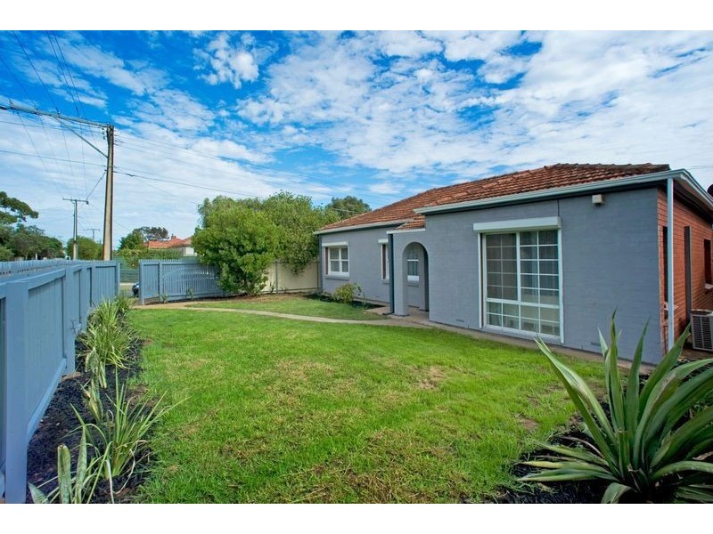 12 Eighth Avenue, Woodville Gardens SA 5012