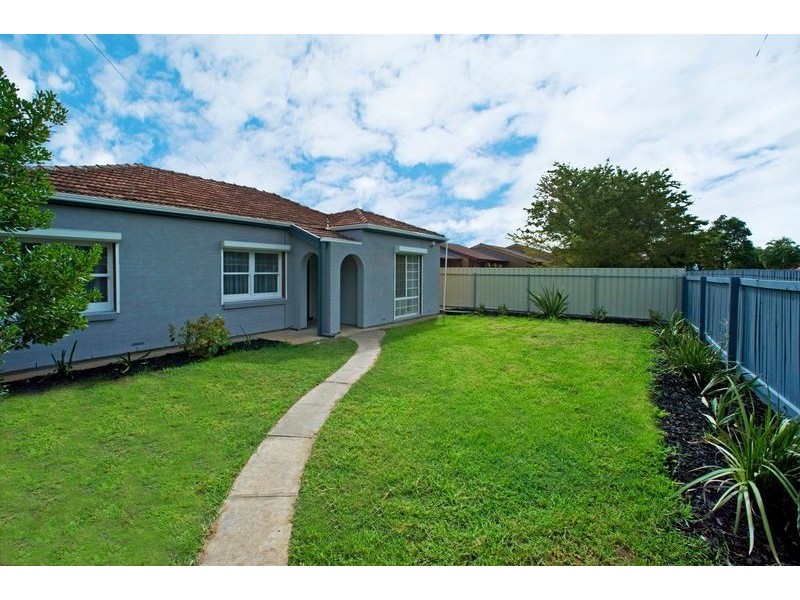 12 Eighth Avenue, Woodville Gardens SA 5012