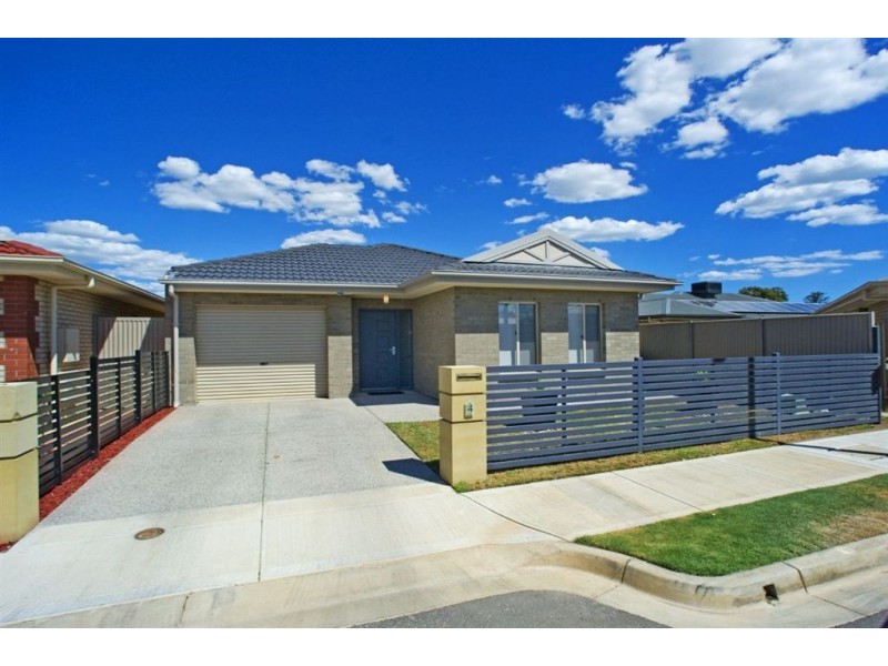 4 Central Court (off Haddington Cres), Mansfield Park SA 5012