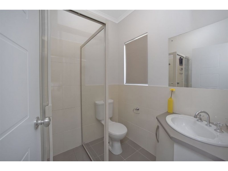 4 Central Court (off Haddington Cres), Mansfield Park SA 5012