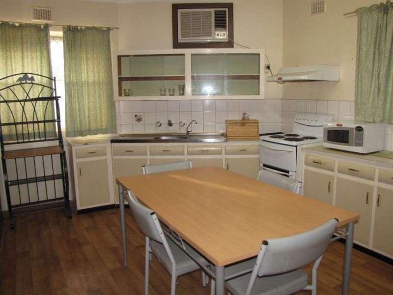 80 Russell Street, Rosewater SA 5013