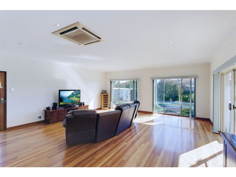 8 Kidman Avenue, Kidman Park SA 5025