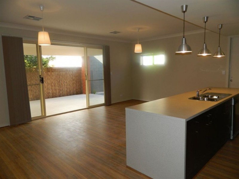 21 Arlington Tce, West Hindmarsh SA 5007