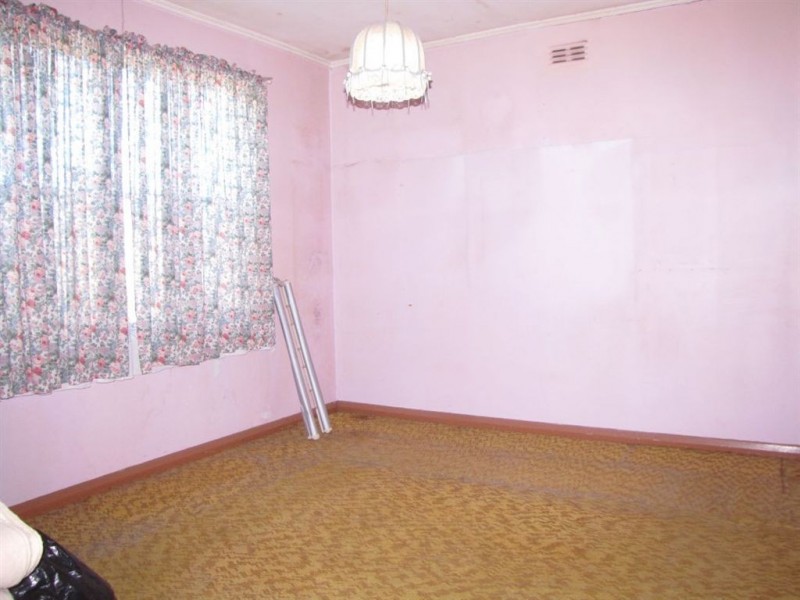 34 Third Street, Wingfield SA 5013