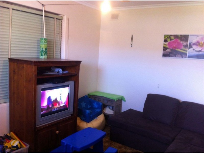 17 Cleve Street, Mansfield Park SA 5012