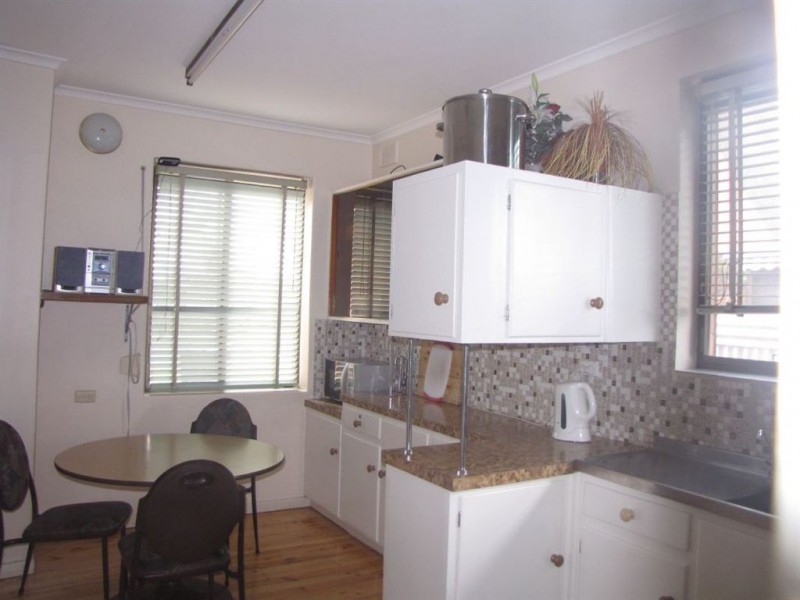 17 Cleve Street, Mansfield Park SA 5012