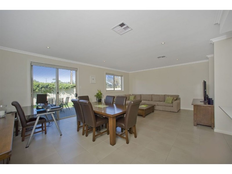 1/1A Findon Ave, Seaton SA 5023