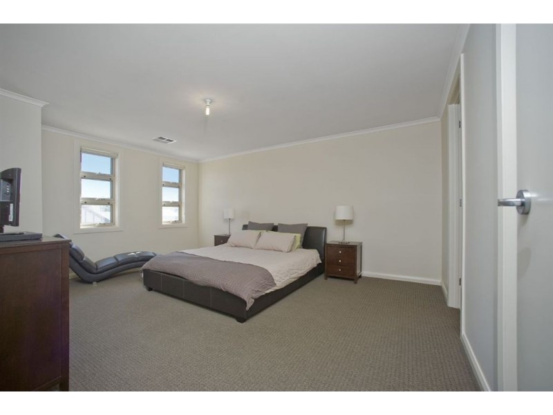 1/1A Findon Ave, Seaton SA 5023