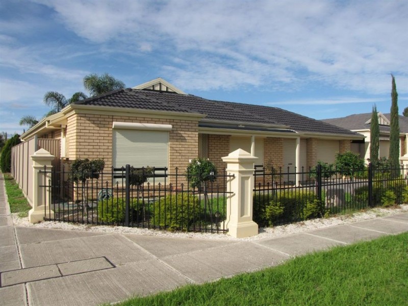 12 Napier Street, Mansfield Park SA 5012