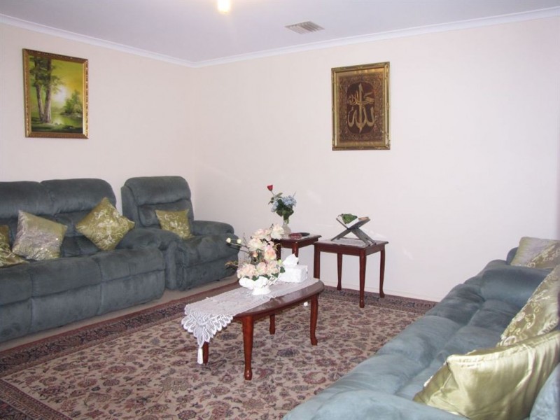 12 Napier Street, Mansfield Park SA 5012