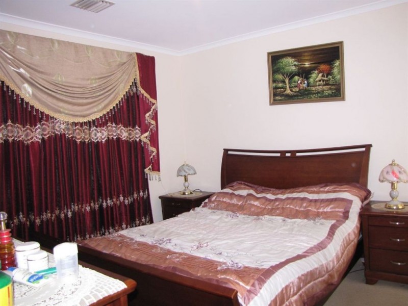 12 Napier Street, Mansfield Park SA 5012