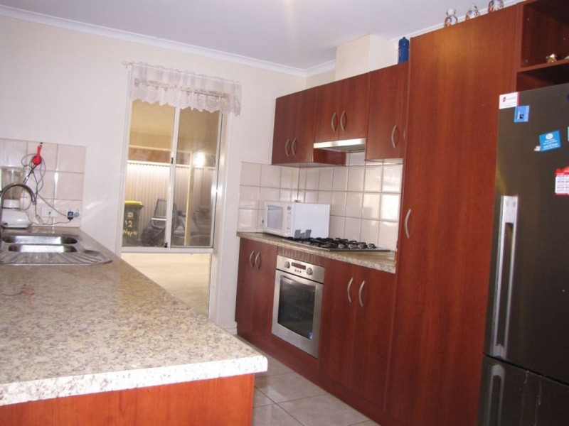 12 Napier Street, Mansfield Park SA 5012