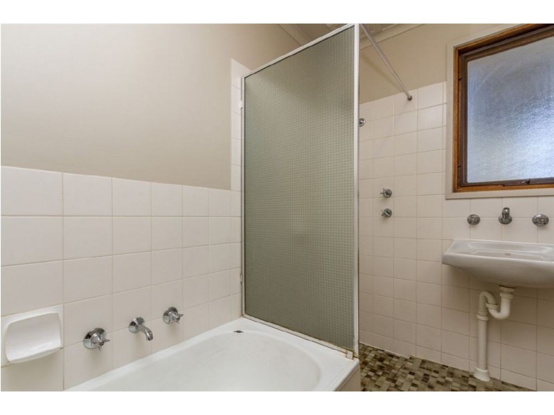 21 Crafter Street, Grange SA 5022