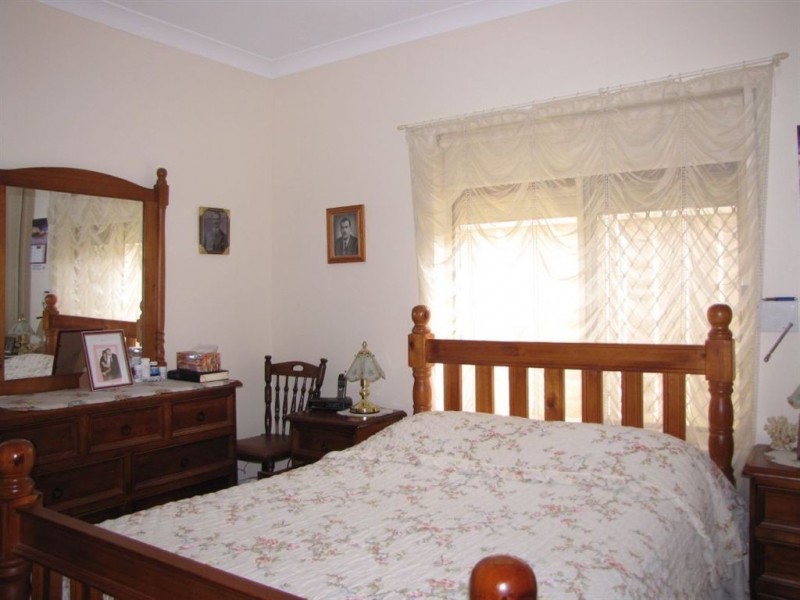 2 Third Avenue, Woodville Gardens SA 5012