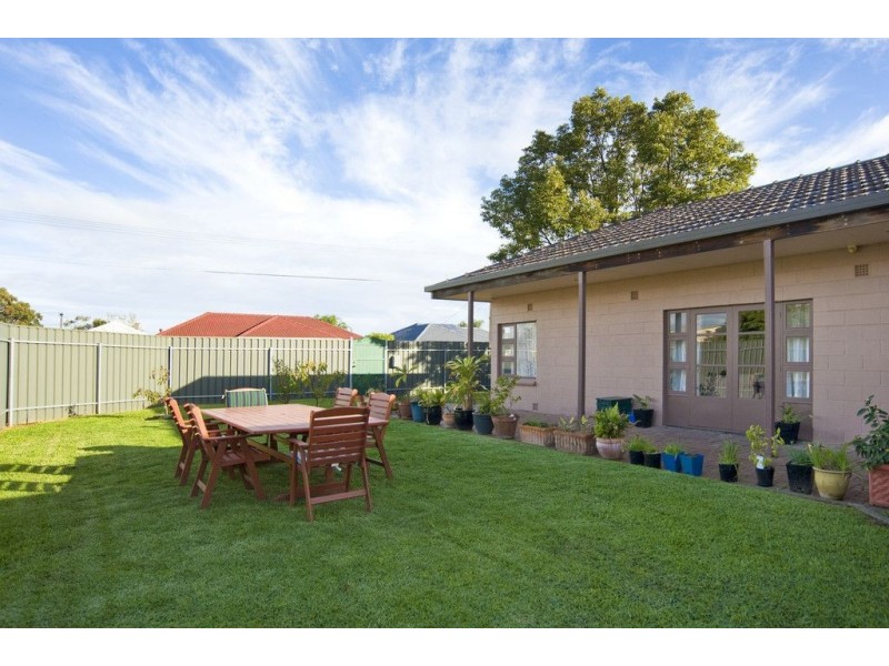 25 Mc Allan Avenue, Seaton SA 5023