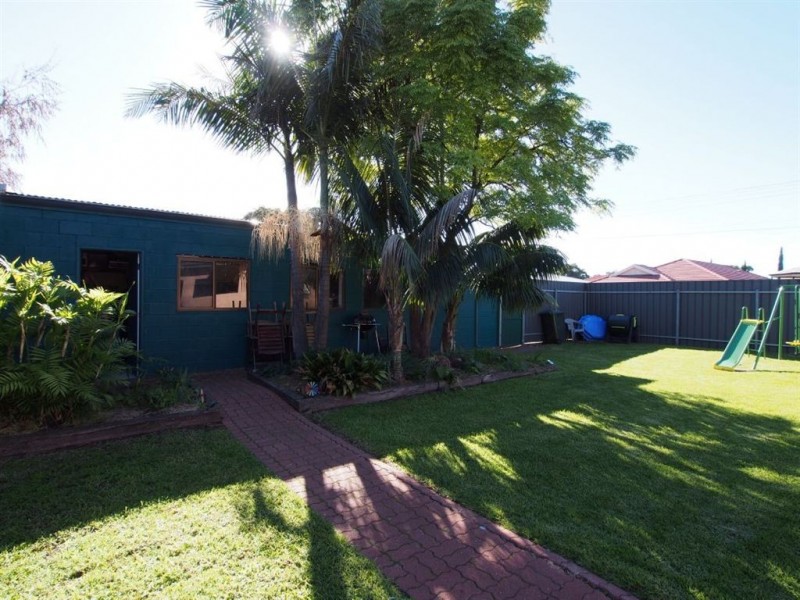 25 Mc Allan Avenue, Seaton SA 5023