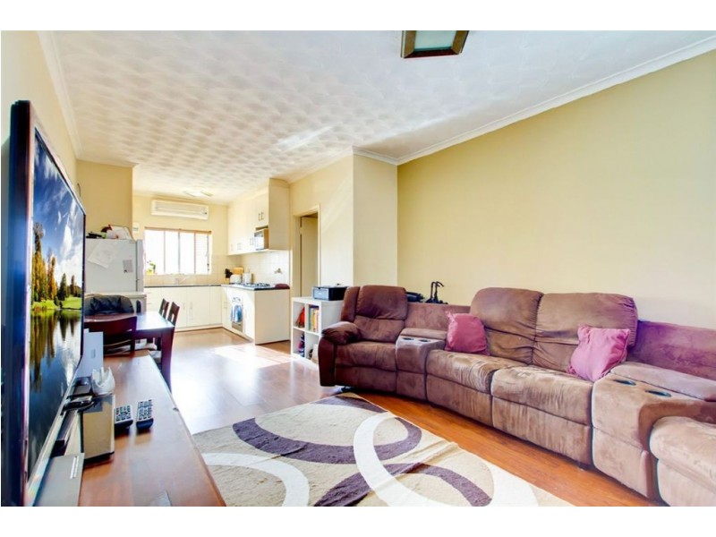 1/17 Clegowrie Street, West Beach SA 5024