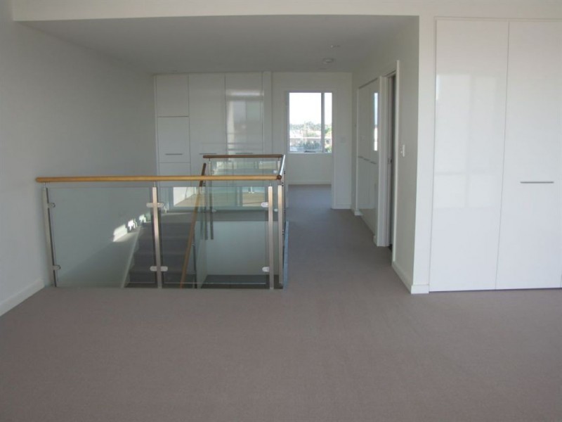 16 Tarni Court, New Port SA 5015