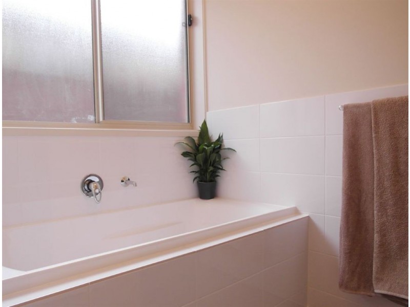 85 Cowan Street, Angle Park SA 5010
