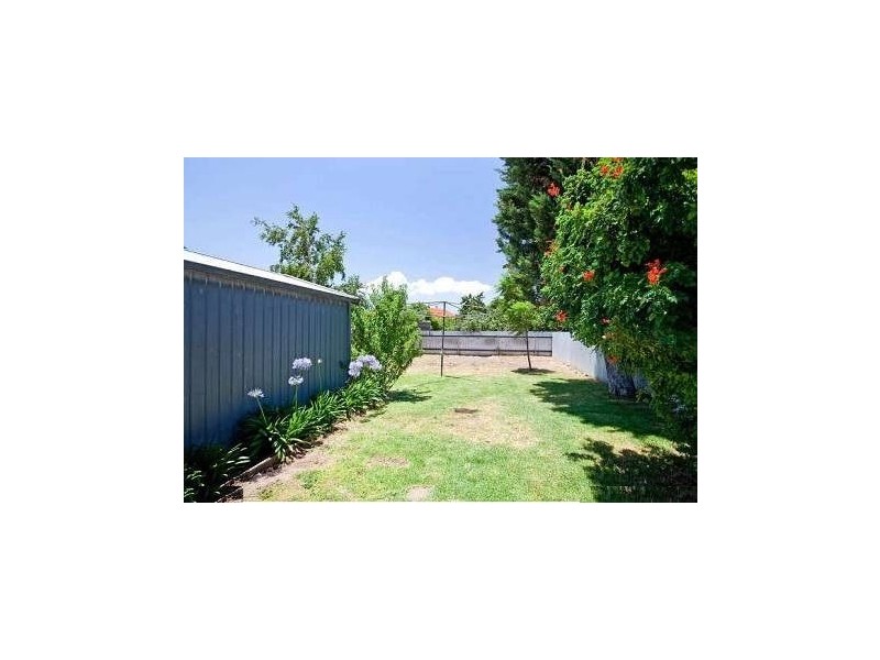 24 Tulloch Avenue, Pennington SA 5013