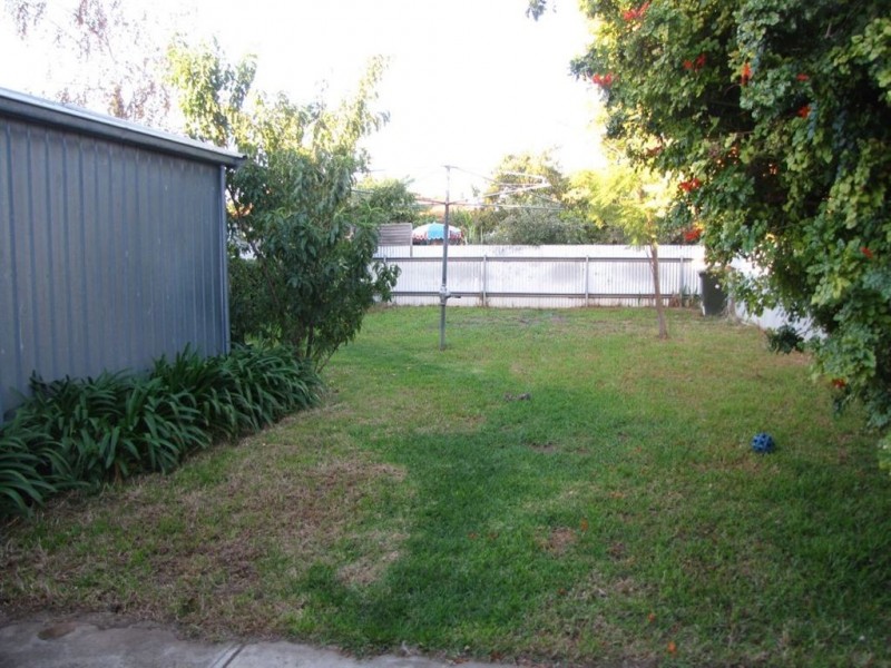 24 Tulloch Avenue, Pennington SA 5013