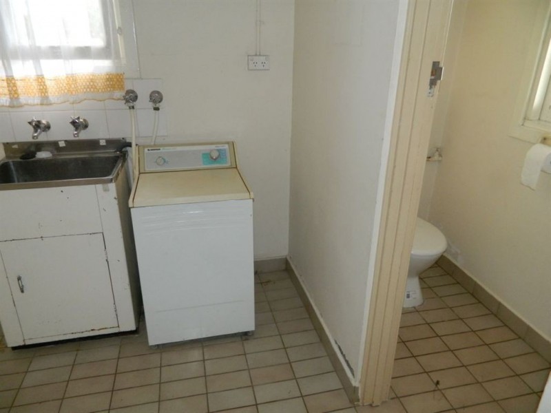 15 Russ Ave, Seaton SA 5023