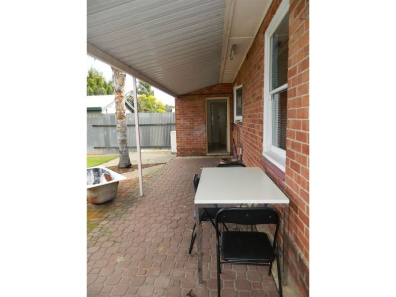 15 Russ Ave, Seaton SA 5023