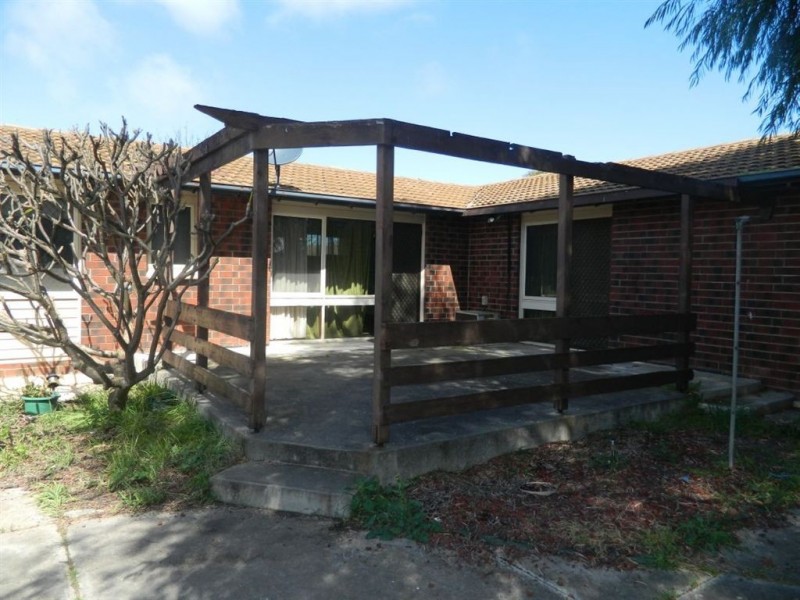 34 Tucker Crescent, North Haven SA 5018