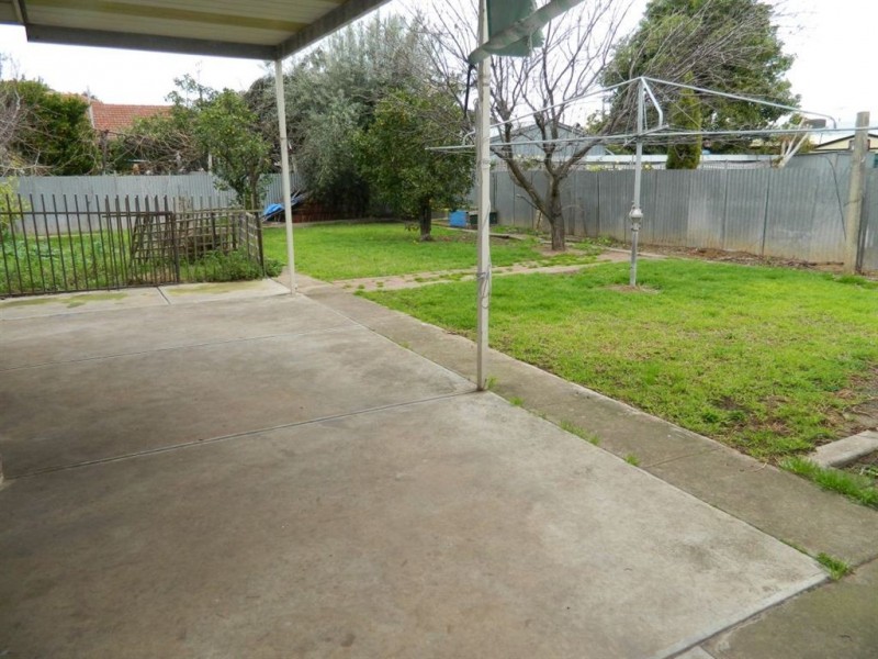 24 Brice Street, Seaton SA 5023