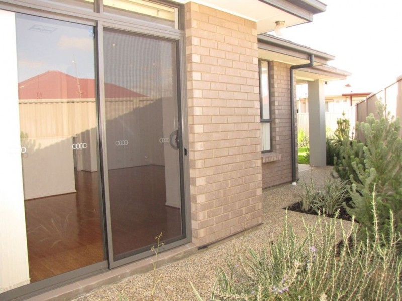 1A Kent Street, Mansfield Park SA 5012