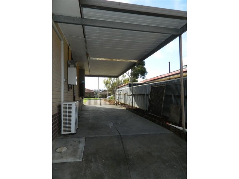10 Dundee Road, Modbury SA 5092